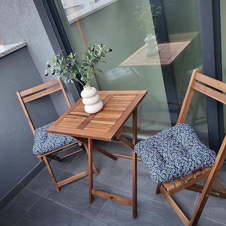 Novoureden Stan Apartment Велика Горица Екстериор снимка