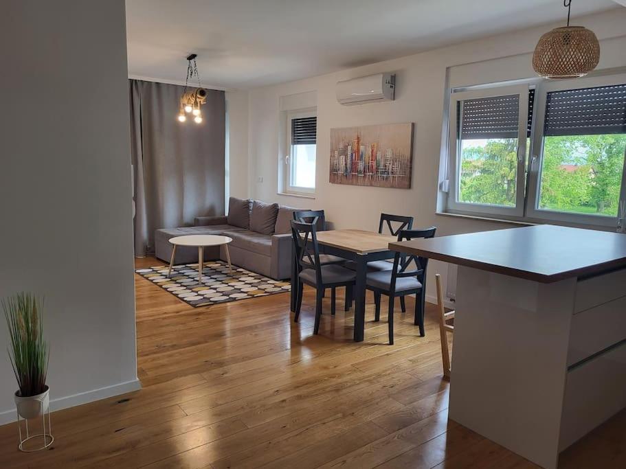 Novoureden Stan Apartment Велика Горица Екстериор снимка