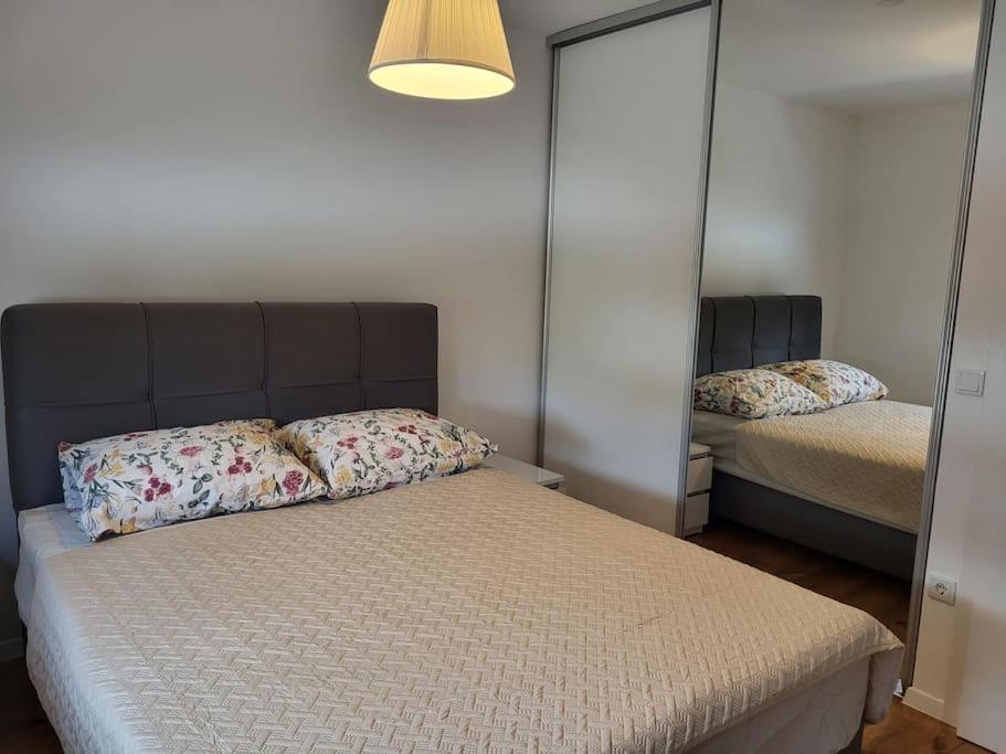 Novoureden Stan Apartment Велика Горица Екстериор снимка